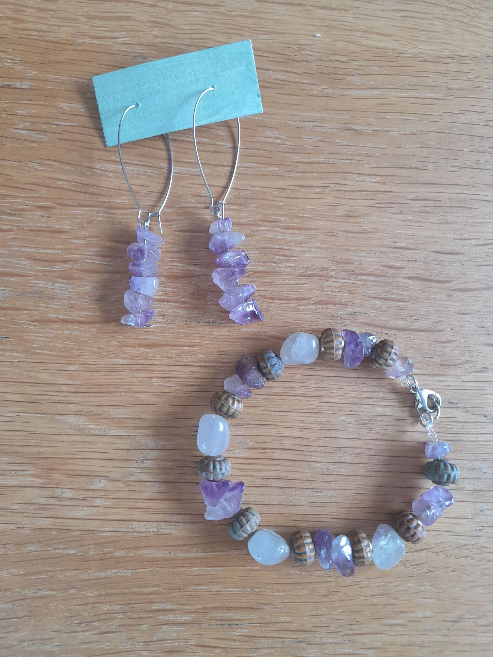 Conjunto de Brincos e Pulseira em Ametista Lavanda 